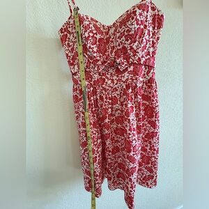 Ark & Co Dress: Red and White Floral Design (Women’s Sz. Small)